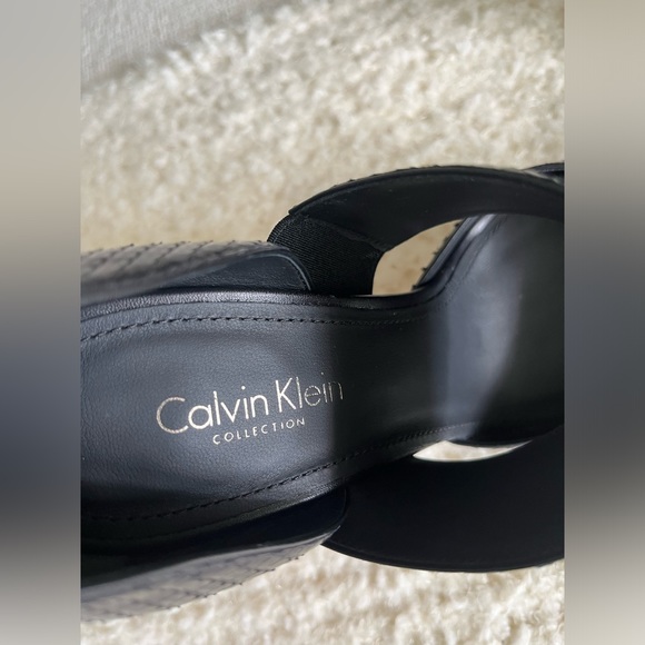 Calvin Klein Collection - Picture 7 of 10